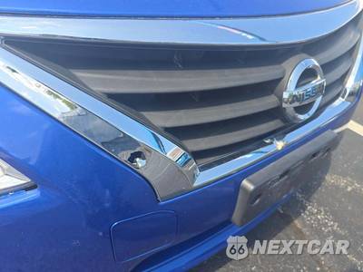 2015 Nissan Versa SV - zdjęcie 22 z 39 - miniatura