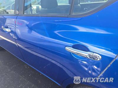 2015 Nissan Versa SV - zdjęcie 29 z 39 - miniatura