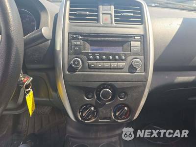 2015 Nissan Versa SV - zdjęcie 10 z 39 - miniatura