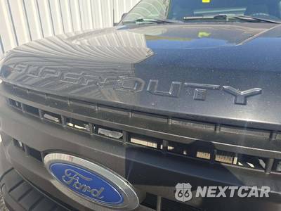 2022 Ford Super Duty F-250 XL Crew Cab Long Bed - zdjęcie 22 z 25 - miniatura