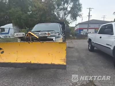 2011 Chevrolet Silverado 2500HD WT Regular Cab Long Bed 1WT