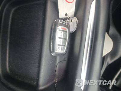 2017 Chrysler Pacifica Touring L 121.6" WB - zdjęcie 8 z 24 - miniatura