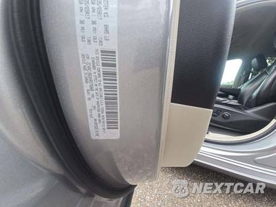 2017 Chrysler Pacifica Touring L 121.6" WB - zdjęcie 5 z 24 - miniatura