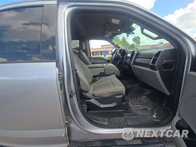 2020 Ford Super Duty F-250 XLT Crew Cab Medium Bed - zdjęcie 17 z 22 - miniatura