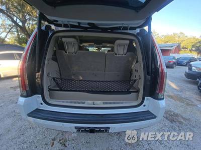 2019 Cadillac Escalade Luxury 1SB - zdjęcie 12 z 18 - miniatura