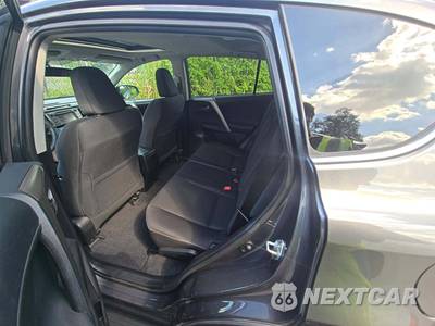 2014 Toyota RAV4 XLE - zdjęcie 13 z 20 - miniatura