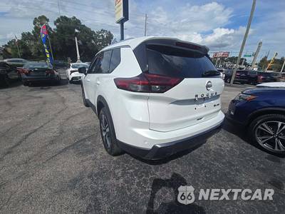 2026 Nissan Rogue SL - zdjęcie 2 z 20 - miniatura