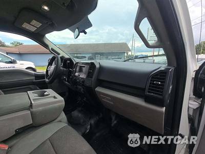 2017 Ford F-150 XL Regular Cab Medium Bed - zdjęcie 14 z 17 - miniatura