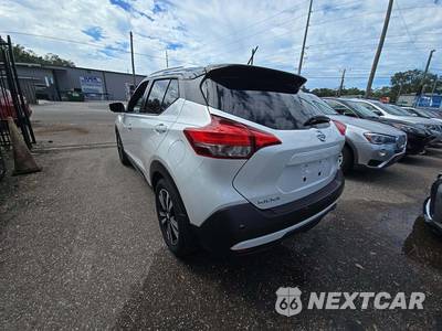 2020 Nissan Kicks SR - zdjęcie 2 z 22 - miniatura