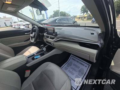 2025 Nissan Altima SV - zdjęcie 19 z 22 - miniatura