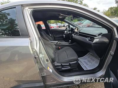 2018 Toyota C-HR XLE - zdjęcie 15 z 18 - miniatura