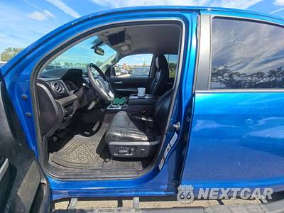 2016 Toyota Tundra SR5 Crew Cab Short Bed - zdjęcie 6 z 27 - miniatura