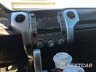 2016 Toyota Tundra SR5 Crew Cab Short Bed - zdjęcie 10 z 23 - miniatura