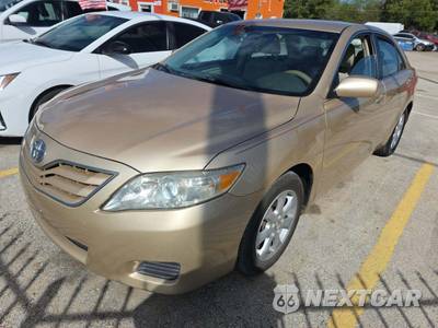 2011 Toyota Camry LE - zdjęcie 1 z 22 - miniatura