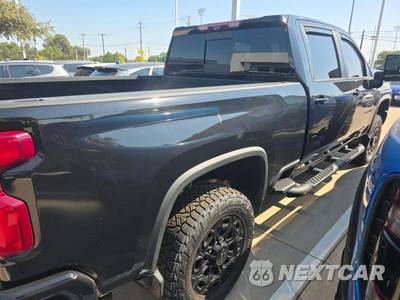 2021 Chevrolet Silverado 3500HD LTZ Crew Cab Medium Bed 1LZ - zdjęcie 4 z 23 - miniatura