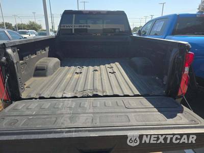 2021 Chevrolet Silverado 3500HD LTZ Crew Cab Medium Bed 1LZ - zdjęcie 14 z 23 - miniatura