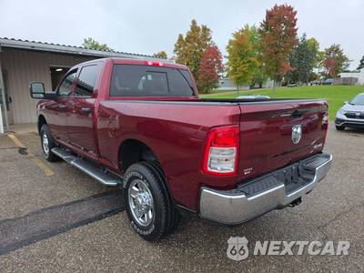 2023 Ram 2500 Tradesman Crew Cab Medium Bed - zdjęcie 2 z 23 - miniatura
