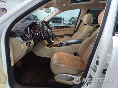 2017 Mercedes-Benz GLS 550 4MATIC - zdjęcie 6 z 24 - miniatura