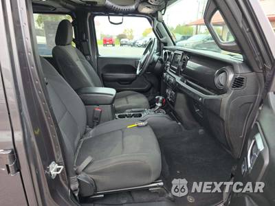 2022 Jeep Wrangler Unlimited Sport Altitude Edition - zdjęcie 18 z 23 - miniatura