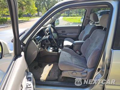 2001 Toyota 4Runner SR5 - zdjęcie 6 z 25 - miniatura