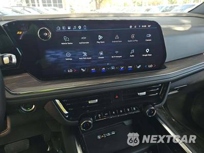 2025 Chevrolet Suburban LT 1LT - zdjęcie 10 z 33 - miniatura