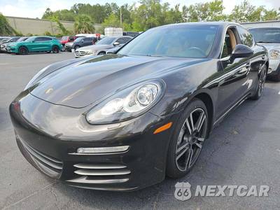 2015 Porsche Panamera 4S - zdjęcie 1 z 38 - miniatura