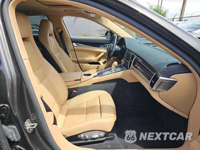 2015 Porsche Panamera 4S - zdjęcie 18 z 38 - miniatura