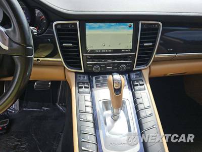 2015 Porsche Panamera 4S - zdjęcie 10 z 38 - miniatura