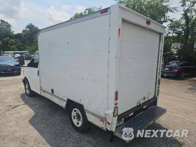 2007 GMC Savana 3500 Cutaway 1WT 8600 GVWR - zdjęcie 2 z 22 - miniatura