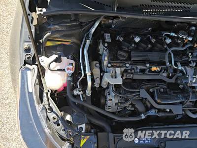 2025 Toyota Corolla LE Sedan - zdjęcie 27 z 29 - miniatura