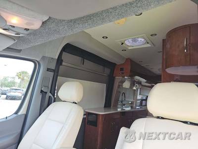 2017 Mercedes-Benz Sprinter 3500XD Cab Chassis DRW - zdjęcie 11 z 30 - miniatura