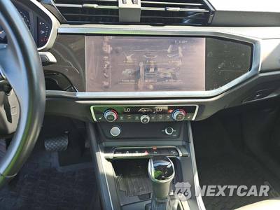 2020 Audi Q3 2.0T S line Premium Plus - zdjęcie 10 z 23 - miniatura