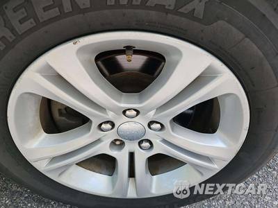 2017 Dodge Challenger SXT - zdjęcie 36 z 39 - miniatura