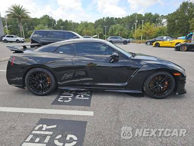 2024 Nissan GT-R Premium - zdjęcie 4 z 27 - miniatura