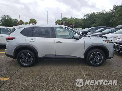 2025 Nissan Rogue SV - zdjęcie 4 z 24 - miniatura