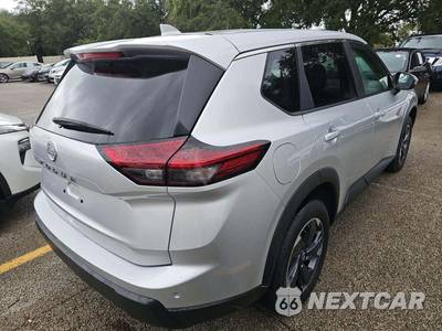 2025 Nissan Rogue SV - zdjęcie 3 z 24 - miniatura