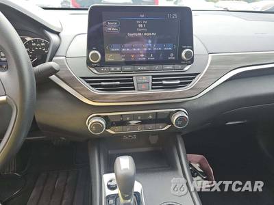 2026 Nissan Altima SV - zdjęcie 10 z 24 - miniatura