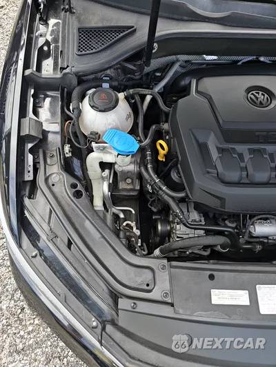 2019 Volkswagen Passat SE R-Line - zdjęcie 36 z 38 - miniatura