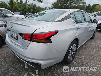 2025 Nissan Altima SV - zdjęcie 3 z 31 - miniatura