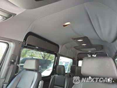 2019 Mercedes-Benz Sprinter 2500 Passenger Van High Roof 144.0" WB - zdjęcie 11 z 38 - miniatura
