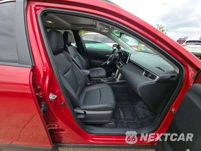 2023 Toyota Corolla Cross XLE - zdjęcie 18 z 21 - miniatura