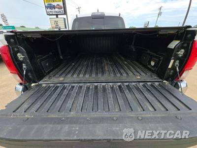 2018 Toyota Tacoma TRD Off-Road Crew Cab Medium Bed - zdjęcie 14 z 30 - miniatura