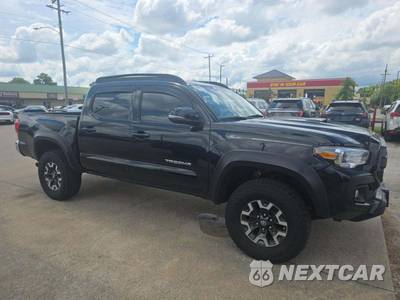 2017 Toyota Tacoma TRD Off-Road Crew Cab Medium Bed - zdjęcie 4 z 42 - miniatura