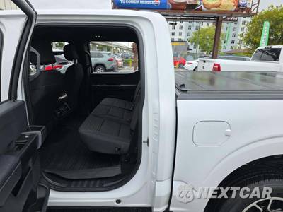 2022 Ford F-150 XL Crew Cab Short Bed - zdjęcie 13 z 32 - miniatura