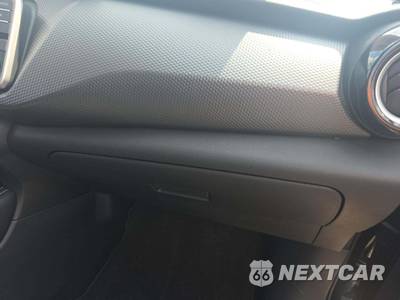 2018 Nissan Kicks SV - zdjęcie 16 z 22 - miniatura