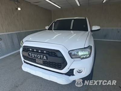 2020 Toyota Tacoma TRD Off-Road Crew Cab Medium Bed
