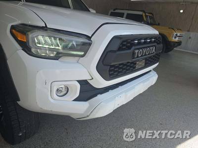 2020 Toyota Tacoma TRD Off-Road Crew Cab Medium Bed - zdjęcie 18 z 27 - miniatura