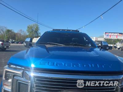 2021 Ford Super Duty F-450 Platinum Crew Cab Long Bed DRW - zdjęcie 18 z 28 - miniatura