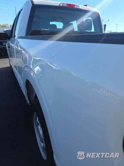 2024 Ford F-150 XL Extended Cab Medium Bed w/Rear Doors - zdjęcie 23 z 27 - miniatura
