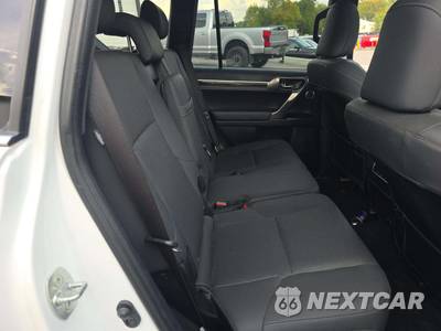 2023 Lexus GX 460 Premium - zdjęcie 14 z 23 - miniatura